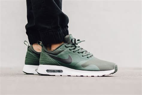 nike tavas herren grün|grüne ‘ Nike Air Max Tavas .